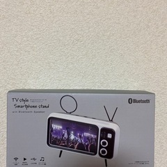 Bluetooth スピーカー付　TV型スマホスタンド