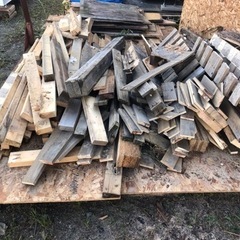木材　端材　ツーバイフォー　DIY 薪
