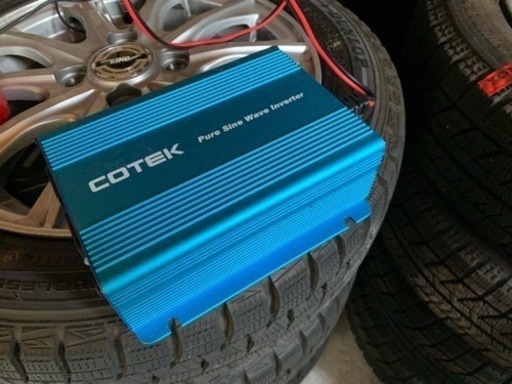 正弦波インバータ ・予備バッテリーチャージャー2台