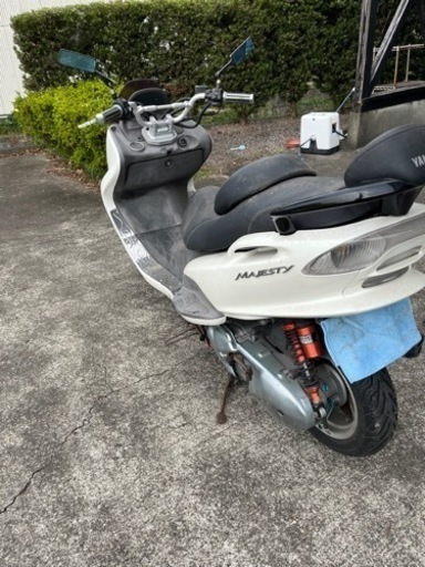 マジェスティ125インジェクション 部品取り・レストアベースに