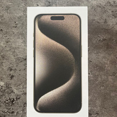 iPhone 15 Pro Max ナチュラルチタニウム 256GB Apple版 SIMフリー　一括購入です。