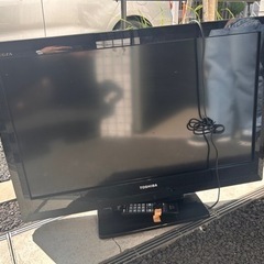 TOSHIBA REGZA 32 2011年製