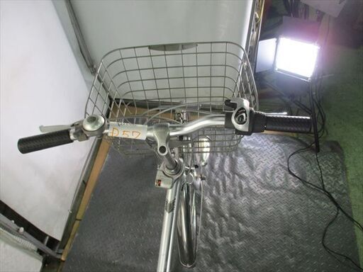 D57　★限定特価★ 中古自転車 【　26インチ　ミヤタ　ベルトドライブ　シルバー　3段　 】 D57 ☆限定特価☆ 中古自転車 【 26インチ ミヤタ ベルトドライブ