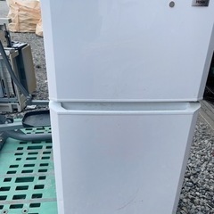 小型冷凍冷蔵庫　Haier    JRーN106k