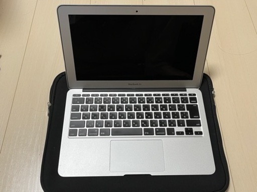 【値下げしました】MacBook Air 2011 A1370です