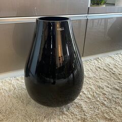カリガリス　花瓶　ブラック