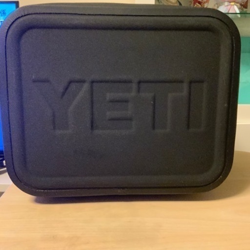 YETI ソフトクーラー クーラーバッグ チャコール