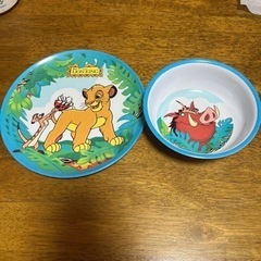 ライオンキング　ディズニー　プラスチック　皿　食器
