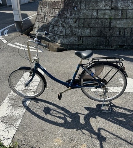 D305 ☆限定特価☆ 中古自転車 リンドウ【 26インチ グレイ 軽快車 】