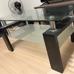 【美品無料】BLACKガラス製テーブル