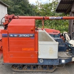 クボタ　コンバイン　18馬力　お取引中です。 クボタ コンバイン 18馬力 お取引中です。