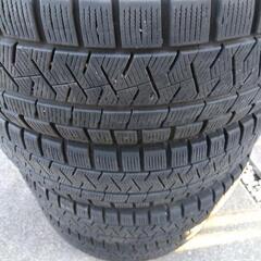 商談中】中古スタッドレスタイヤホイールセット 215/55/R17 ホンダ 