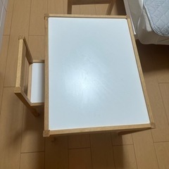 IKEA テーブル　椅子