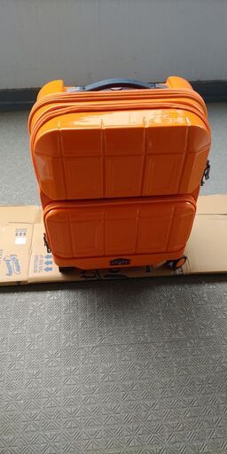アジア・ラゲージ PTS-6005 オレンジ PANTEON [スーツケース (36L・1〜2泊)]