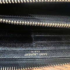 イヴ・サンローラン　長財布