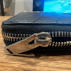 イヴ・サンローラン　長財布