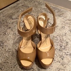 ジュゼッペザノッティ サンダル