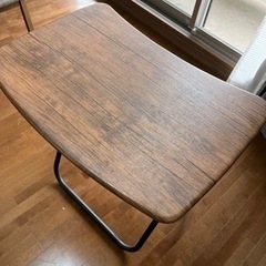 折り畳み式サイドテーブル