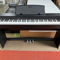 CASIO 電子ピアノ　2020年　PX770