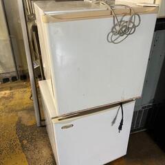 サイコロ型冷蔵庫　ジャンク　