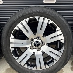 デリカ D5 タイヤホイールセット