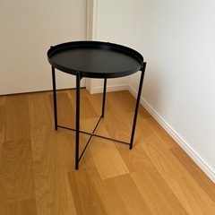 IKEA スチール製　テーブル