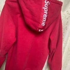 supreme シュプリーム　パーカー