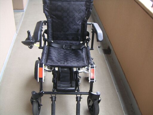 （お取引中）折り畳み式電動車いす 値下げしました