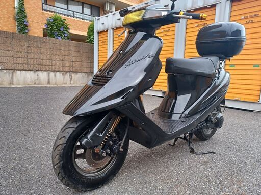 アドレスV100 Uber Eatsでも大活躍 バッテリー新品 BOX付き（鍵付 新品