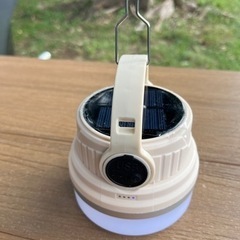 【LEDランタン】USB充電・ソーラーパネル充電