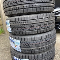 新品未使用　スタッドレスタイヤ　195/65 R15 