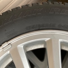 スタッドレスレスタイヤ　modulo  アルミホイール