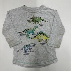 恐竜　長袖Tシャツ　92サイズ