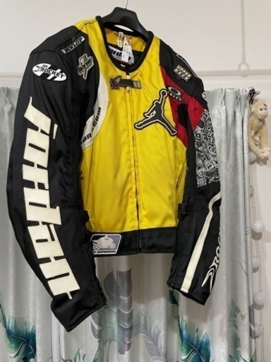 バイクのレーシングチーム「Team JORDAN」のナイロンレーシングジャケット
