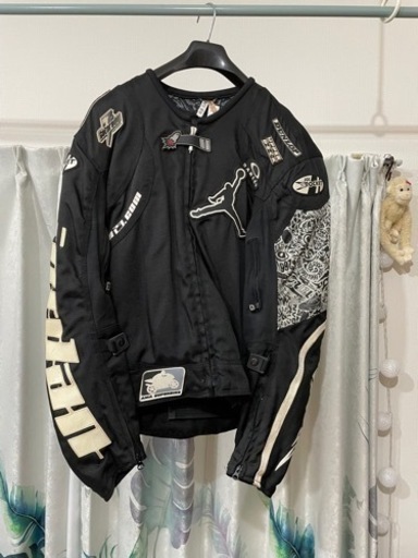 バイクのレーシングチーム「Team JORDAN」のナイロンレーシングジャケット