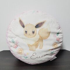 【新品タグ付き】ポケモン イーブイ リバーシブルクッション