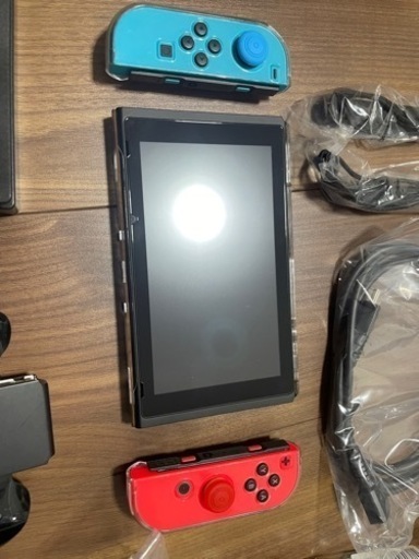 〒【極美品】Nintendo Switch 本体HAC-001 極美品】Nintendo Switch 本体 HAC-001 (-01)赤箱 極美品】Nintendo
