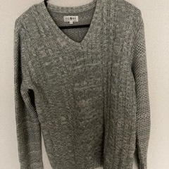 グレーのセーター (サイズL) GLORY