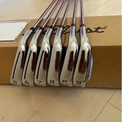 コスチューム ナショナル新品レザースニーカー43箱付きロゴ伊製74800円 コスチューム ナショナル新品レザースニーカー43箱付きロゴ伊製74800円