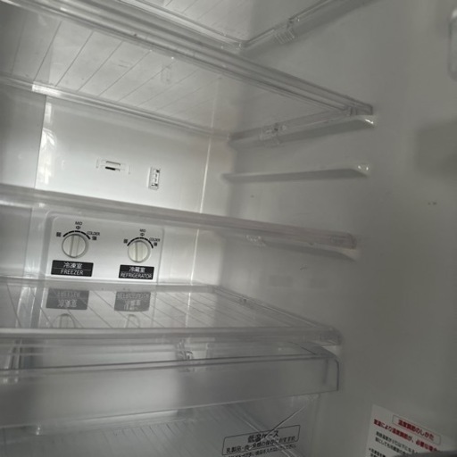 三菱ノンフロン　冷蔵庫　2012年