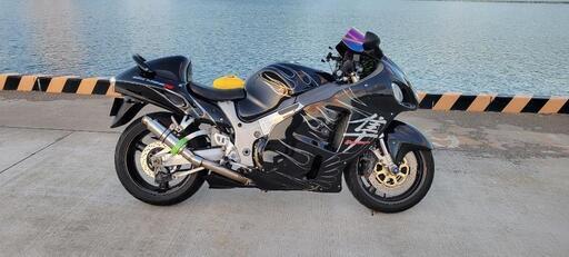 スズキGSX1300R　2002年カナダ仕様