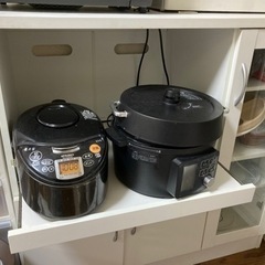 受け渡し決定　食器棚