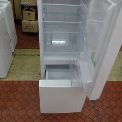 ID 371781　冷蔵庫２ドア　アイリスオーヤマ　156L　２０１８年　へこみ有　AF-156-WE