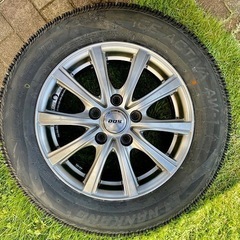 【取引中】《値下げ》新品スタッドレス15インチ 中古ホイール付 195/65R15