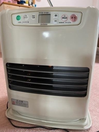 トヨトミ石油ファンヒーター ホワイト LC-S33G 2016年製 楽天市場