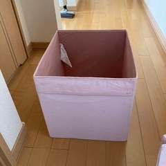 IKEA ボックス　ピンク　4個セット　縦33横33奥行き38 