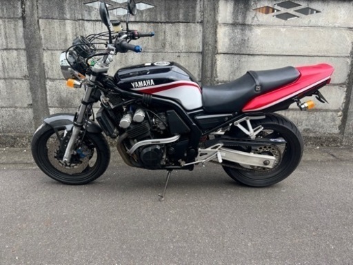 400cc 4気筒 FZ400 4YR 車検令和6年5月まで ヤマハ・FZ400 - Wikipedia