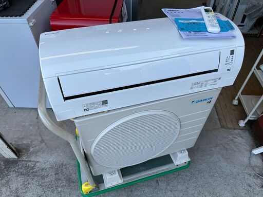 【動作保証あり】DAIKIN ダイキン 2023年 2.2kw 6畳用 冷暖房ルームエアコン AN223AEBKSW 室温パトロール【管理KR409】