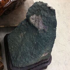 アメジスト台座付き｜置物