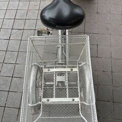 11/26 値下げ👨‍🦳久しぶりの入荷👨‍🦳BRIDGESTONE 18インチ大人用三輪車 ブリジストン👨‍🦳 ワゴン 自転車 シルバー👨‍🦳744